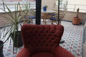 Szálloda 4 Floors *