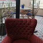 Hotel 4 Floors *